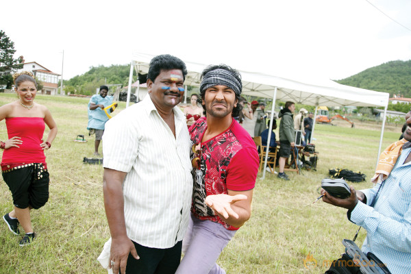 Doosukeltha Movie Onlocation Stills 