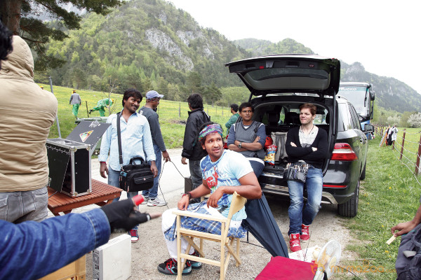 Doosukeltha Movie Onlocation Stills 