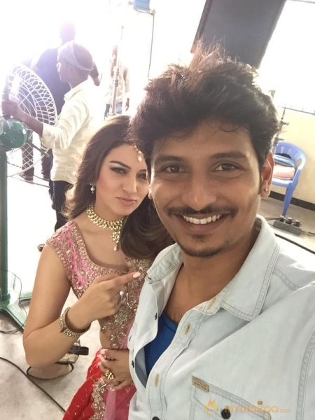 Hansika Pokkiri Raj shooting spot photos