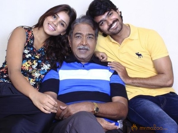 Iddaram Movie Latest Photos