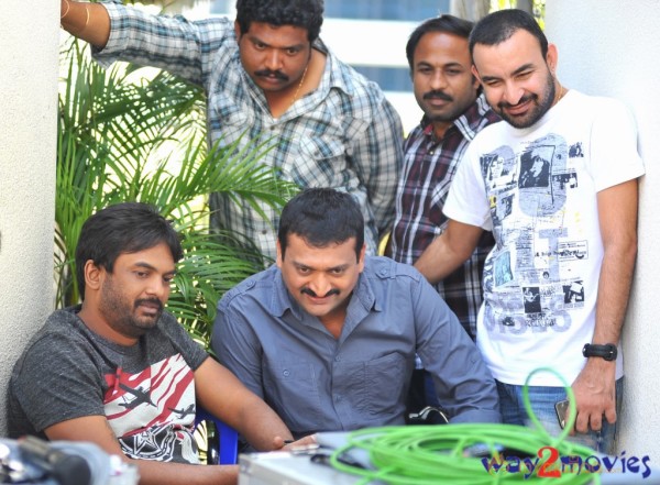 Iddarammayilatho Movie & Working Stills 