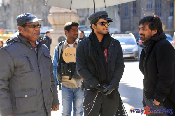 Iddarammayilatho Movie & Working Stills 