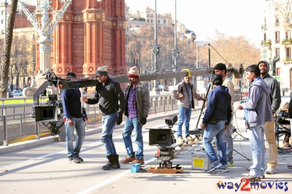 Iddarammayilatho Movie Working Stills 