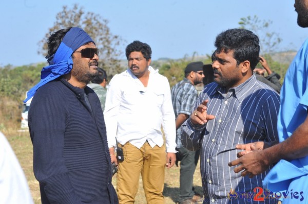 Iddarammayilatho Movie Working Stills 