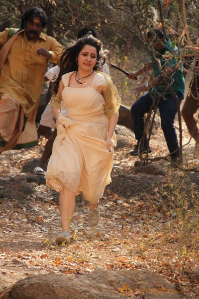 Jayanthi Movie New Pics