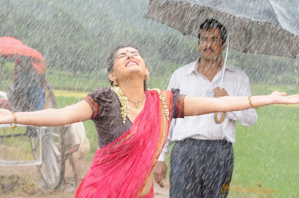 Kamalatho Naa Prayanam Movie Latest Stills 