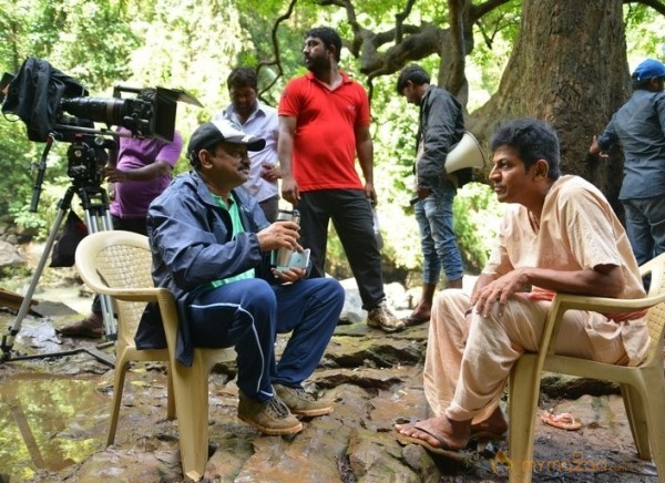 Killing Veerappan New Working Pics