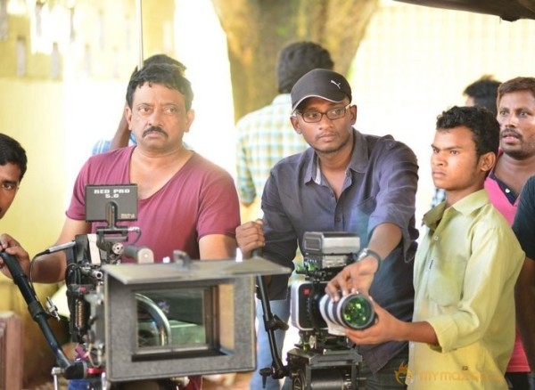 Killing Veerappan New Working Pics