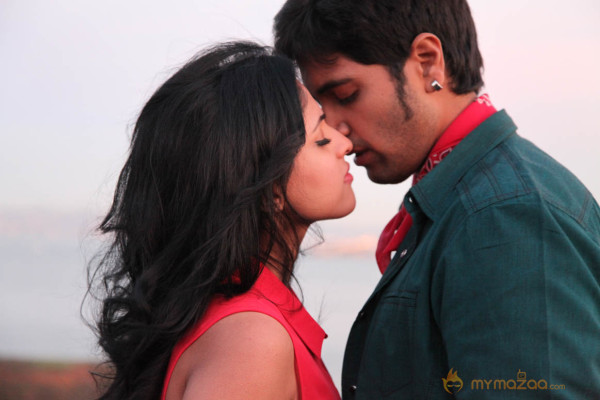 Kiss Movie New Stills 