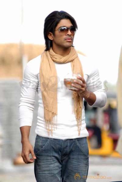 Latest Exclusive Photo Gallery Of Allu Arjun's Arya-2 