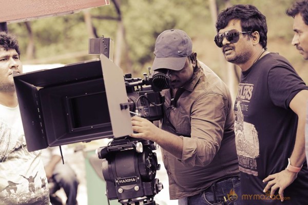 Loafer movie working stills gallery