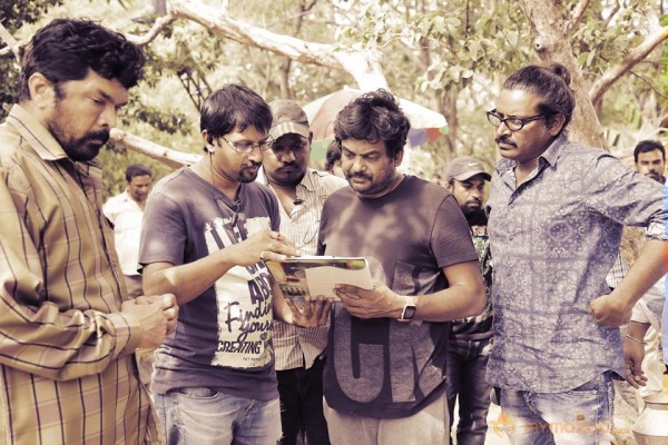 Loafer movie working stills gallery