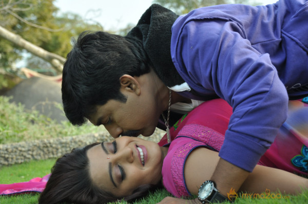 Maharajasri Gaaligadu Movie Hot Stills 