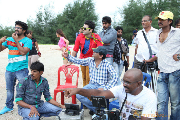 Masala Movie Working Stills 