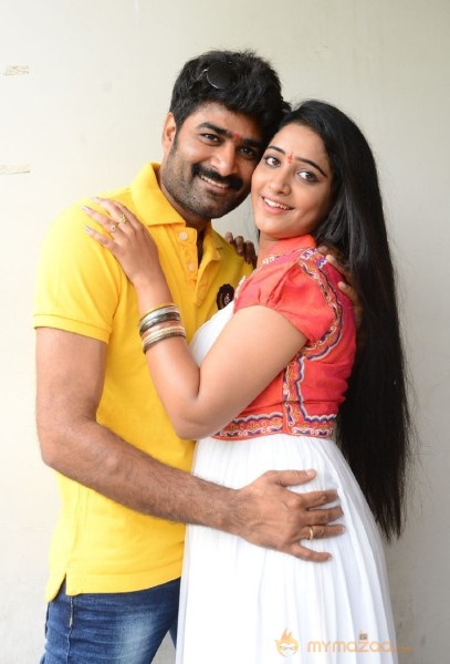 Mounam movie photoshoot stills gallery