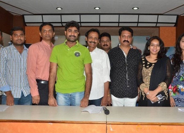 Mounam Movie Press Meet Stills