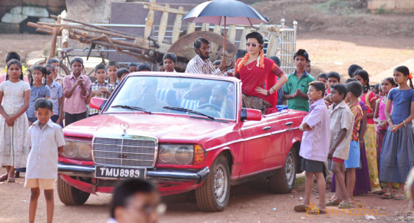 Nayaki Trisha Movie Stills