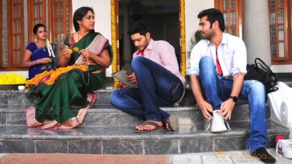 Nenu Shilaja Release Posters