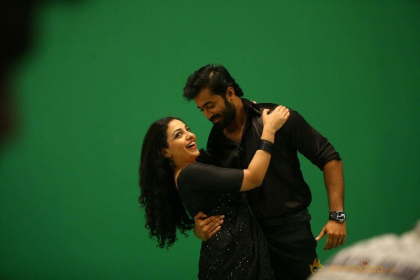 Nithya Menon In Ee Velalo Movie Stills