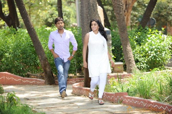 Nuvvala Nenila Movie New Stills 