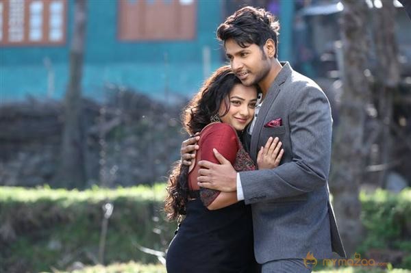 Okka Ammayi Thappa Movie Stills