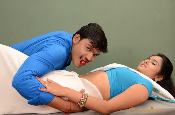 Okkasari Premisthe Movie Stills 