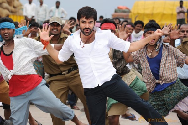 Ongole Githa Movie Stills 