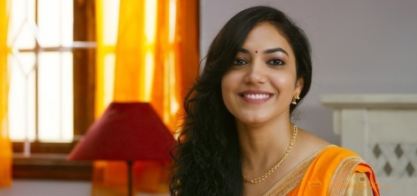 Pelli Choopulu Hero Heroine Stills