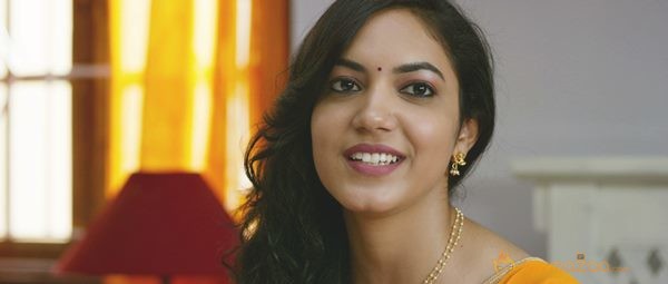 Pelli Choopulu Movie New Stills