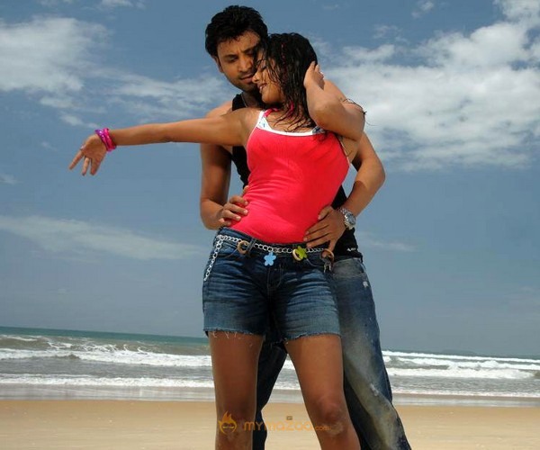 Raaj Movie Latest  Stills 