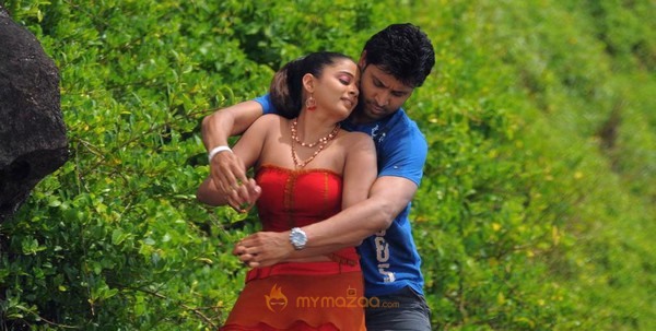 Raaj Movie Latest  Stills 