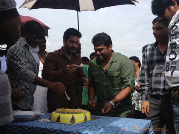 Ramayya Vastavayya Onlocation Photos 