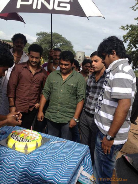 Ramayya Vastavayya Onlocation Photos 