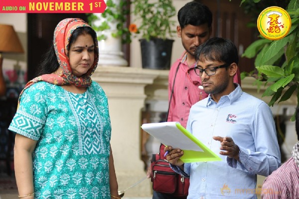 Size Zero Working Stills