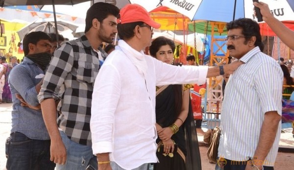 Speedunnodu Film Working Stills