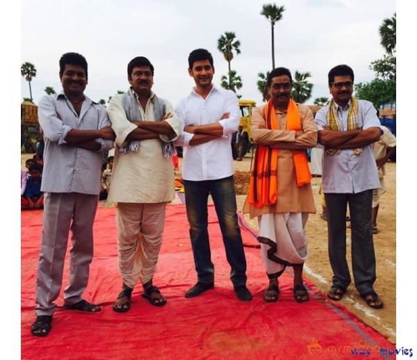 Srimanthudu Movie Working Stills 