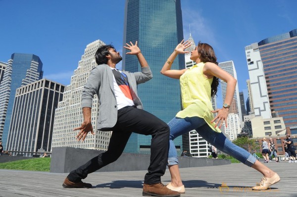 Subramanyam for sale movie guvva Gorinka song stills