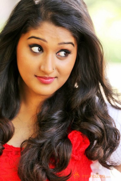 Swapna Menon in 9 to 10 Onbathilirundhu Pathuvarai Movie 