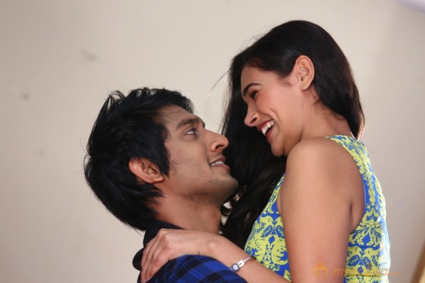 Telugu Movie Inkenti Nuvve Cheppu new photos