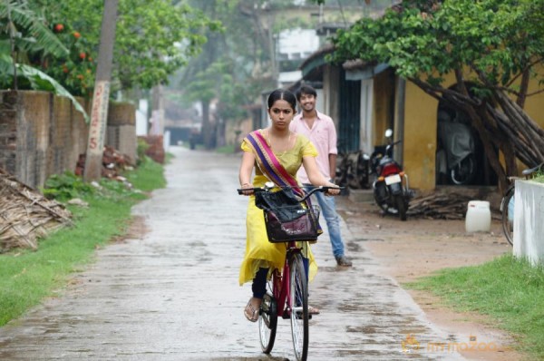 Uyyala Jampala Movie Stills 