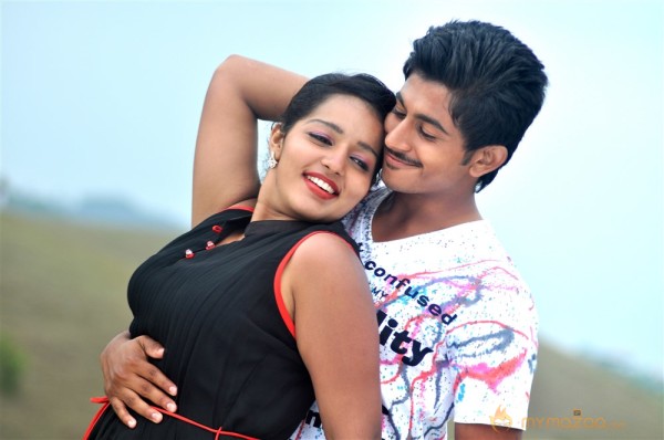 Vandanam Telugu movie stills