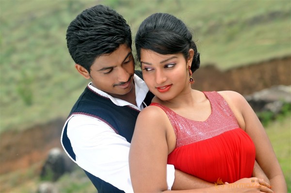 Vandanam Telugu movie stills