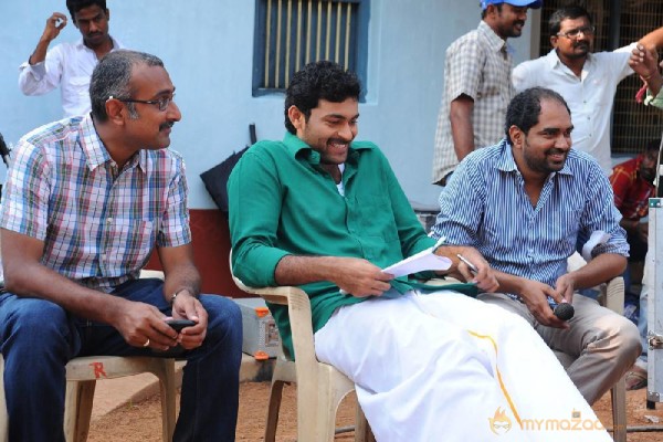 Varun Tej Kanche Telugu Movie Working Stills