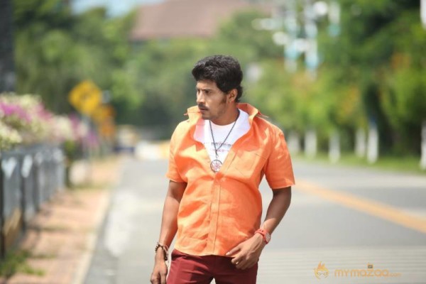 Vinodam 100 Percent Movie Latest Stills