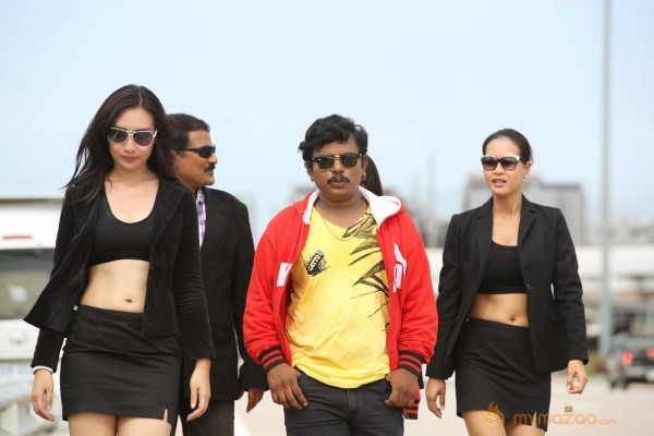 Vinodam 100 Percent Movie Latest Stills