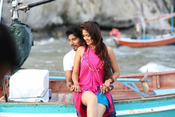 Vinodam 100 Percent Movie Latest Stills