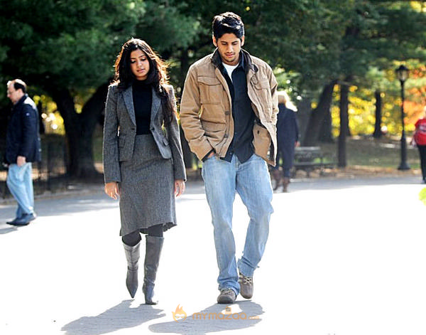 Ye Maaya Chesaave movie stills