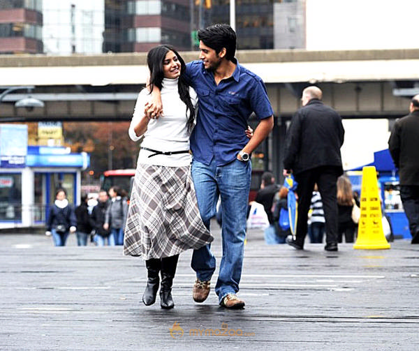 Ye Maaya Chesaave movie stills