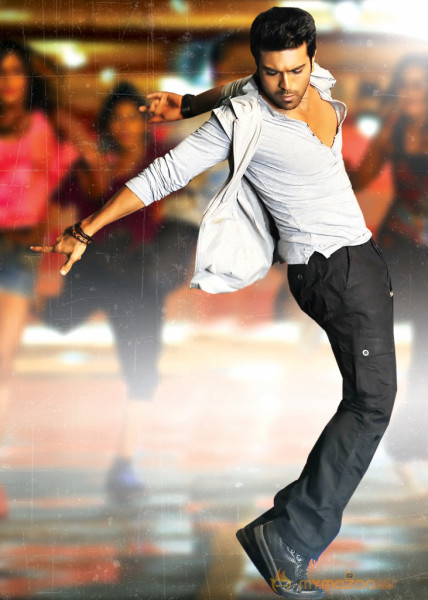 Yevadu Movie New Stills 