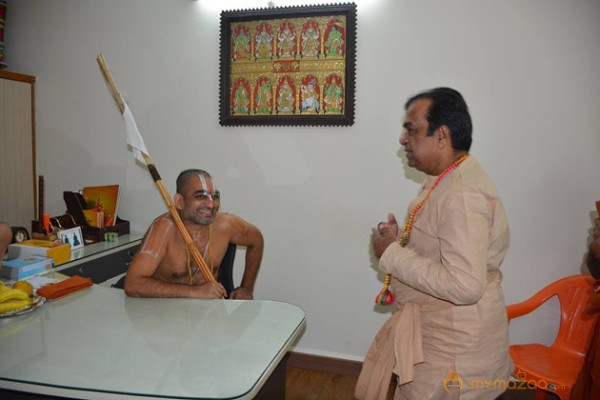 Brahmanandam Visited JIVA Campus